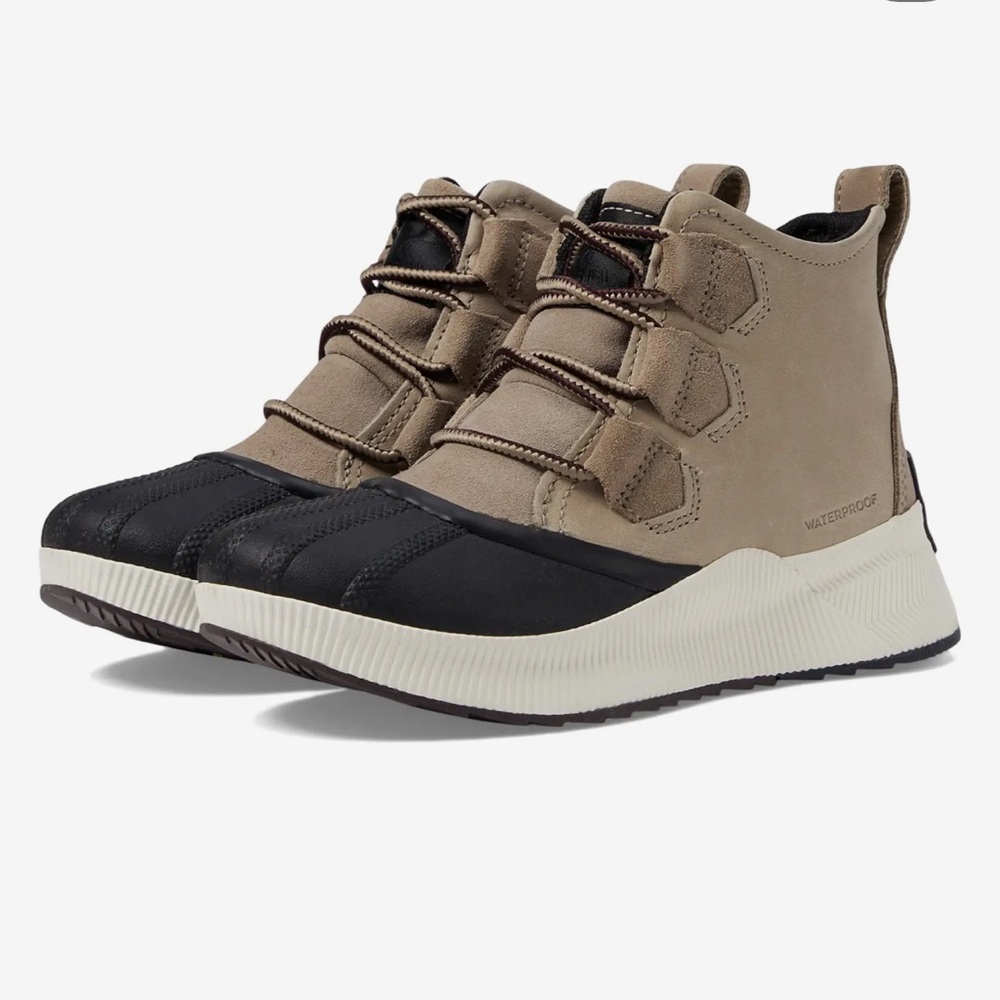 Sorel Out N About III waterproof boots